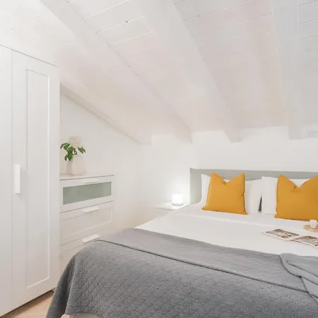 Borsieri With Parking By Rent Apartment Como