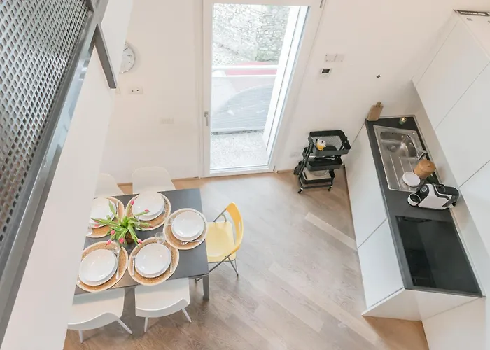 Casa Dani In Centre With Parking By Rent * 科莫