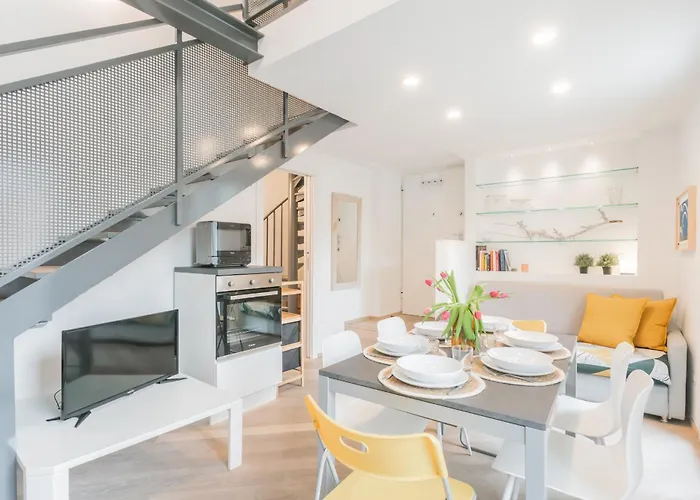 Casa Dani In Centre With Parking By Rent 公寓 *