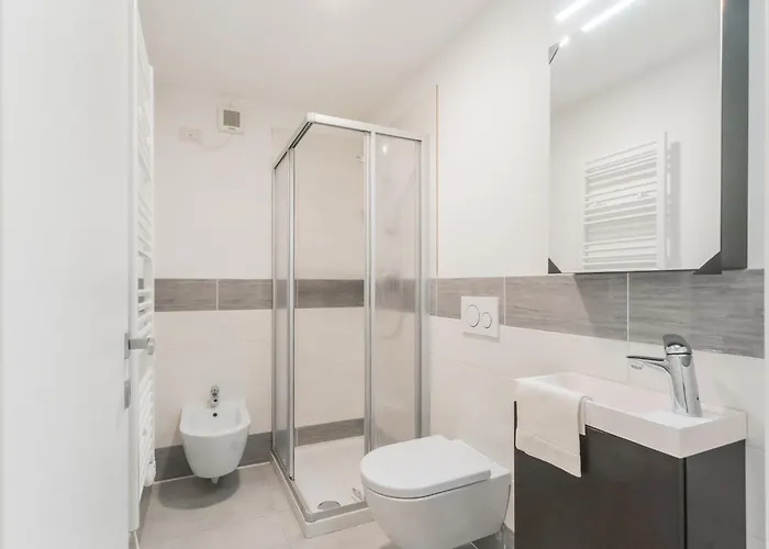 Casa Dani In Centre With Parking By Rent * 科莫