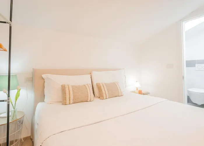 Casa Dani In Centre With Parking By Rent * 科莫