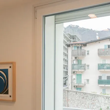 Casa Dani In Centre With Parking By Rent Lejlighed Como